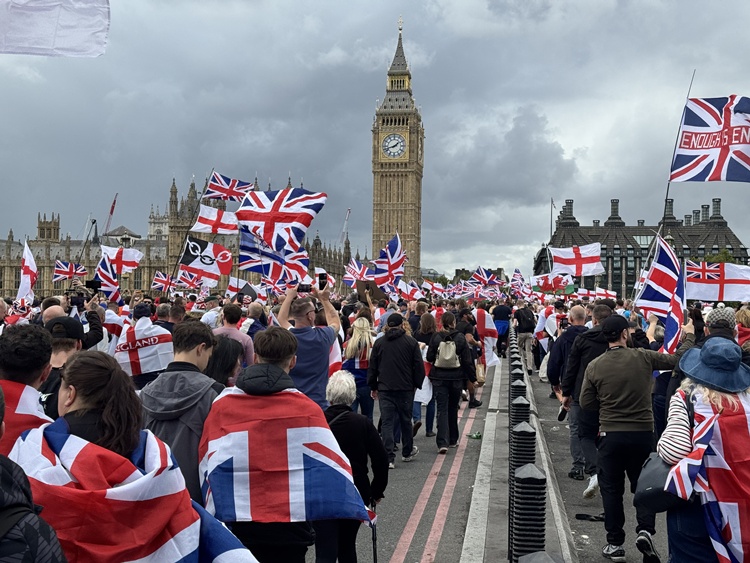 London 4212
